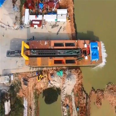 Apparecchiature di dragaggio per aspirazione a taglio con pompa di acqua sottostante