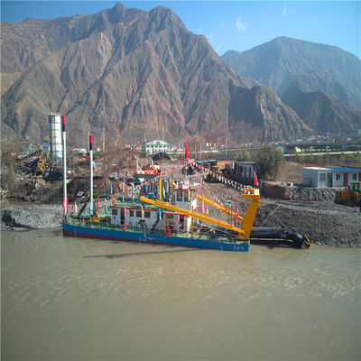 Cummins Motore Diesel 24 pollici Cutter Suction Dredger per l'estrazione di sabbia nei fiumi