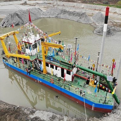 Dredger di aspirazione per il dragaggio del fango fluviale profondità 0,5 m -30 m