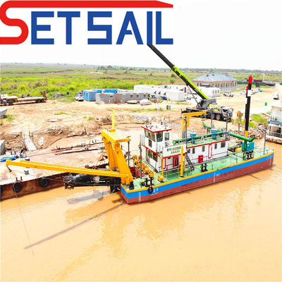 Spessore della piastra laterale di 8 mm e cumin 30 kW Potenza del generatore 16 pollici Cutter Suction Dredger