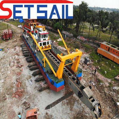 Anchor Boom Motore Diesel Cutter Suction Dredger con stazione di potenziamento e costo di spedizione