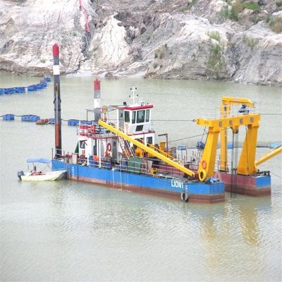 Costo di spedizione Motore diesel Tagliatore aspiratore attrezzature per il dragaggio del fango per il fiume QHCSE-29
