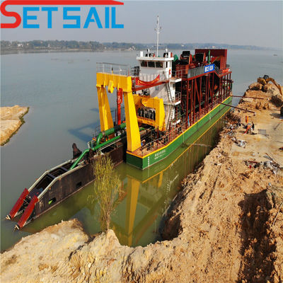 Cummins 160kw-3000kw Cutter Suction Dredger Macchine per l'estrazione di minerali con paracadute per l'agitazione dell'oro