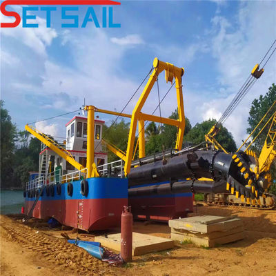 Dredger a aspirazione da 10 pollici con motore ausiliario di potenza di 122 kW di Siemens e Cummins