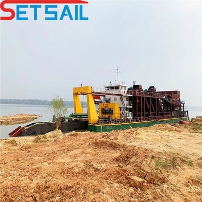 Scavatrice di 10 pollici di aspirazione Scavatrice di fango fluviale per dragaggio Larghezza totale 5,5 m Altezza totale 1,48 m