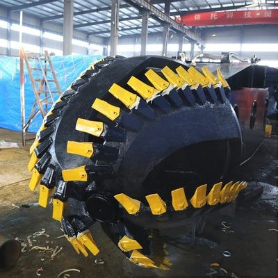 Scavatrice idraulica con motore Cummins