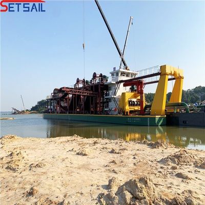 31.1 Meter Lunghezza totale US Set Vela 10 pollici Cutter Suction Silt Dredger con denti di taglio