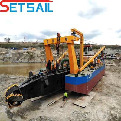 Dredger di sabbia fluviale a aspirazione da 8 pollici con carrello Altezza totale 1,48 m Peso totale 85 t