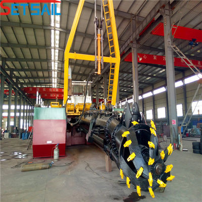 8 Inch River Cutter Suction Sand Dredger per Silt Cummins 230kw Potenza del motore principale