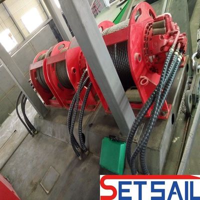 Flusso d'acqua da 28 pollici 7000m3 Taglia-aspirazione dragaglio con 160kn Swing Winch forza di trazione