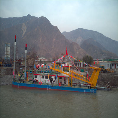 Scavatrice di aspirazione da 32 pollici con Cummins Harbour Generator 103kw e flusso d'acqua di 7500m3
