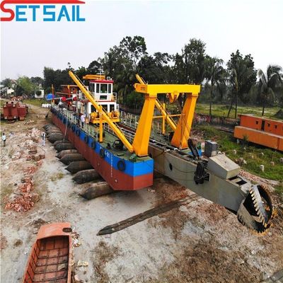 3900cm * 860cm * 200cm Package Cutter Suction Sand Dredging Ship con Anchor Boom
