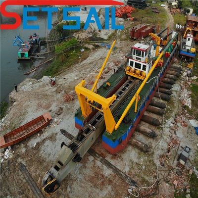 736kw motore ausiliare azionato da ciclone tipo 28 pollici Cutter Suction Sand Dredger per il fiume