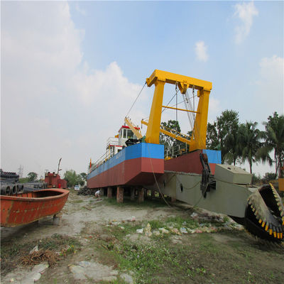 Dredger a aspirazione da 24 pollici da taglio 2190kw Potenza del motore principale 2050 mm Diametro della testa da taglio