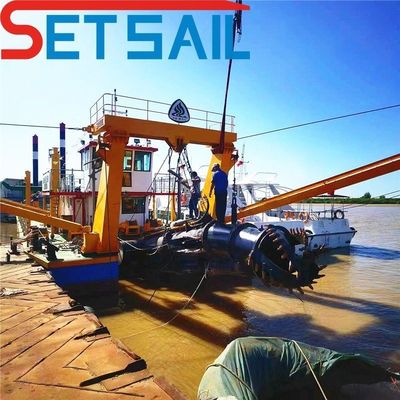 1800.00cm * 380.00cm * 250.00cm Dredger idraulico a aspirazione da 24 pollici