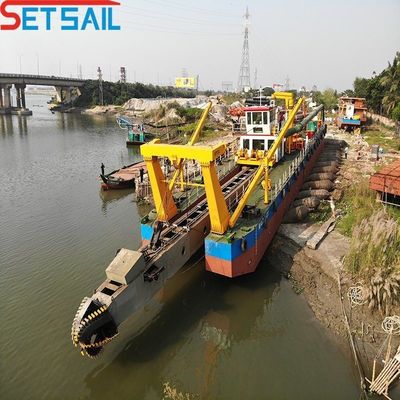 Potente segnatore diesel Scavatrice di aspirazione con 3500 m3 di flusso d'acqua e sonometro di profondità più sonoro