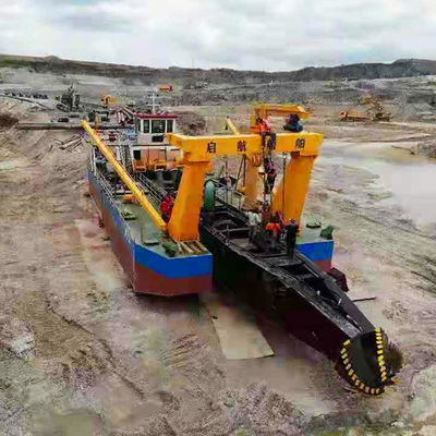 Siemens PLC System 24 Inch Cutter Suction Dredger con flusso d'acqua di 5500 metri cubi