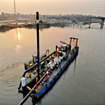 Cummins Motore Diesel 24 pollici Cutter Suction Dredger per l'estrazione di sabbia nei fiumi