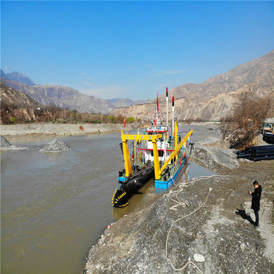 Dredger di sabbia fluviale a motore diesel con capacità di 1100 m3 e profondità di dragaggio di 15 m