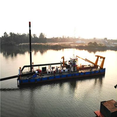 3900.00cm * 860.00cm * 200.00cm Set Velo Cutter Head Dredger con 1100m3 Capacità