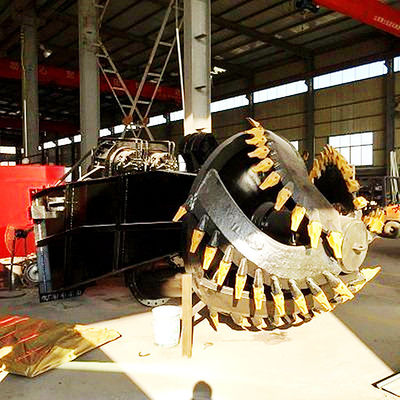 3900.00cm * 860.00cm * 200.00cm Set Velo Cutter Head Dredger con 1100m3 Capacità