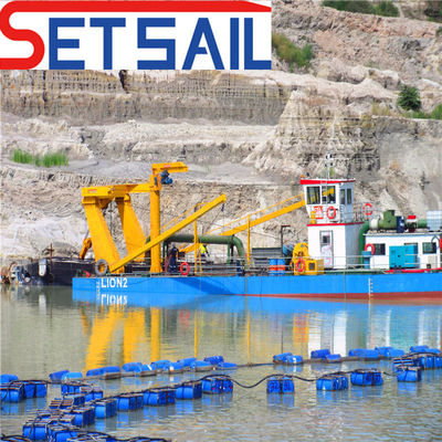 14 Inch Cutter Suction Pumping Dredger Machine con motore Cummins a prezzi accessibili