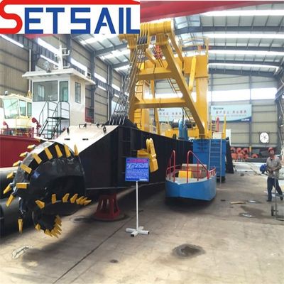 500 mm Discharge Pipe Cutter Suction Dredger per le risorse di sabbia di fiume 24 pollici