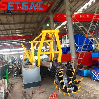 18&quot;-26&quot; HDPE diametro Cutter Suction Dredger per profondità di dragaggio 0,5-30 metri progettato
