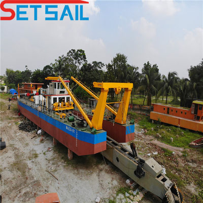 39 m Lunghezza totale 20 pollici Flusso d'acqua 5000 m3 Tagliatore Scavatrice con motore diesel