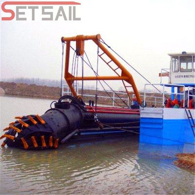 Tagliatore di flusso d'acqua da 400 a 20000 metri cubi Scavatrice di aspirazione per sabbia fluviale e fango lacustre