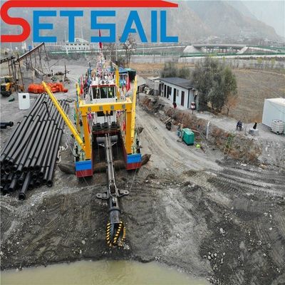 230000.000kg Stock Cutter Suction Dredger con motore diesel e profondità di dragaggio di 15 m