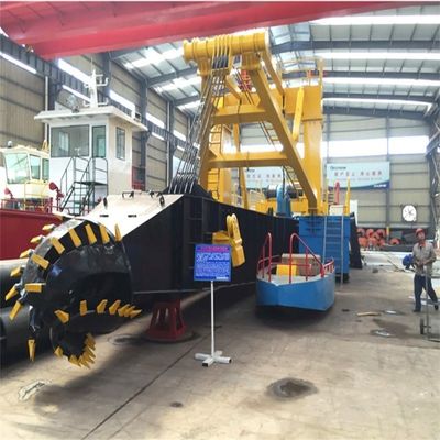 22 pollici Cummins Motore Diesel Cutter Suction Dredger per 2000 metri di distanza di scarica
