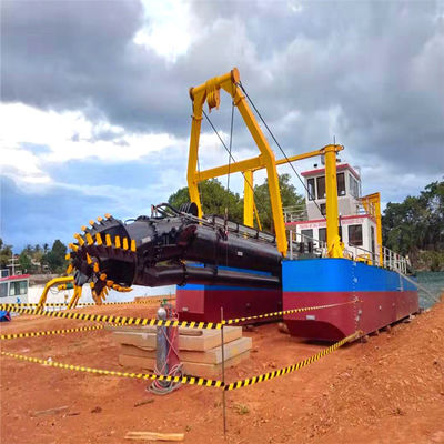 20/26 pollici Cumins Weichai motore diesel fango / Cutter Suction Sand Dredger per il progetto di dragaggio di fiume / lago / mare / serbatoio
