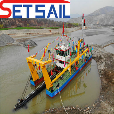 Dredger di aspirazione a taglio di 900 m3 personalizzato con potenza della testa di taglio di 170 kW e flusso d'acqua di 4500 m3