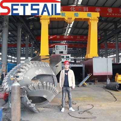 Servizio post-vendita a vita profondità di dragaggio 15m Dredger a motore diesel per flusso d'acqua 5000m3