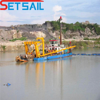 180000.000kg Peso lordo Dredger idraulico di 18 pollici a taglio di aspirazione con carrello