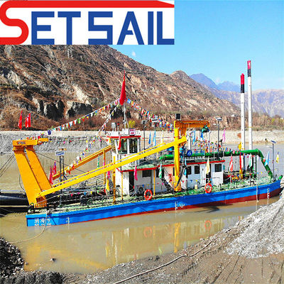 Dredger a aspirazione a taglio da 24 pollici per dragaggio e bonifica dotato di slot CTN