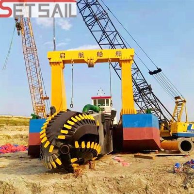 Dredger per il dragaggio della sabbia a motore diesel/dragaggio per aspirazione a taglio per una distanza di scarico di 2000 m