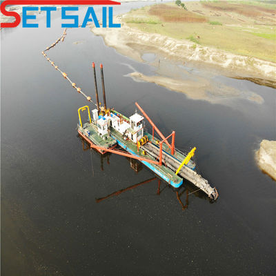 18 pollici di sabbia di dragaggio Dredger Machine per il recupero del terreno conveniente e durevole