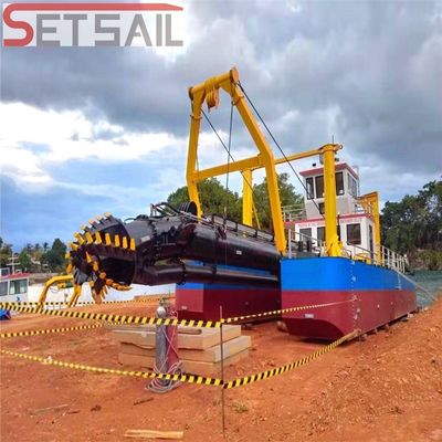Dredger di sabbia a motore da 582 kW con potenza di testa di taglio da 260 kW e profondità di dragaggio di 10 m