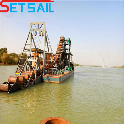 Chain Bucket Lake Sand Gold and Diamond Mining Dredger con capacità di 0,035m3-1,2m3
