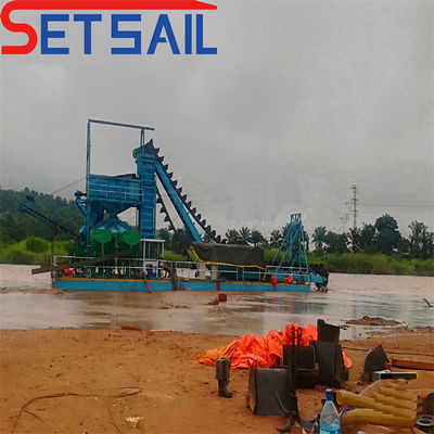 Dredger per l'estrazione dell'oro e dei diamanti
