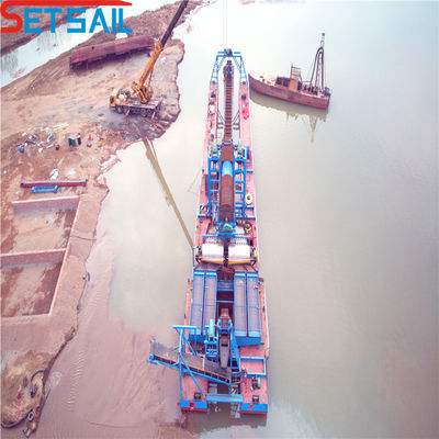 1.0m-2m High Chain Bucket Gold Dredger per operazioni minerarie fluide in acque poco profonde