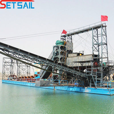 1.0m-2m High Chain Bucket Gold Dredger per operazioni minerarie fluide in acque poco profonde