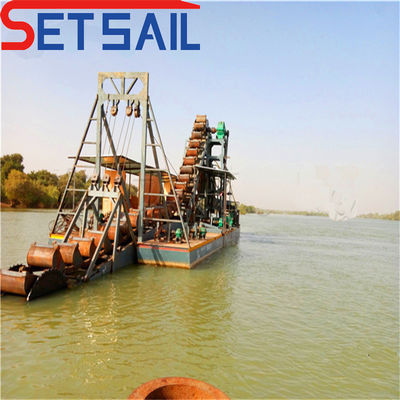 60m3-300m3 Capacità Ciclone Tipo Catena Scafo Fiume Dredger per l'oro del fiume
